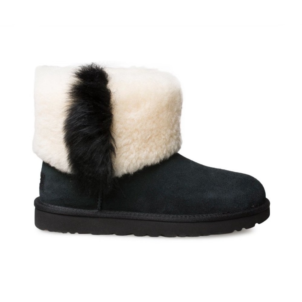 UGG BLACK & OFF WHITE CLASSIC MINI WISP SHEEPSKIN CUFF